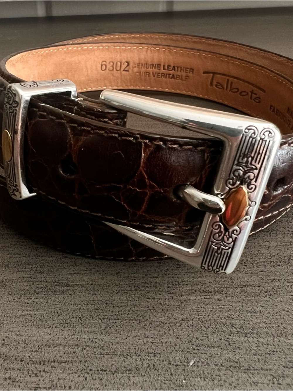 Talbots leather belt size medium